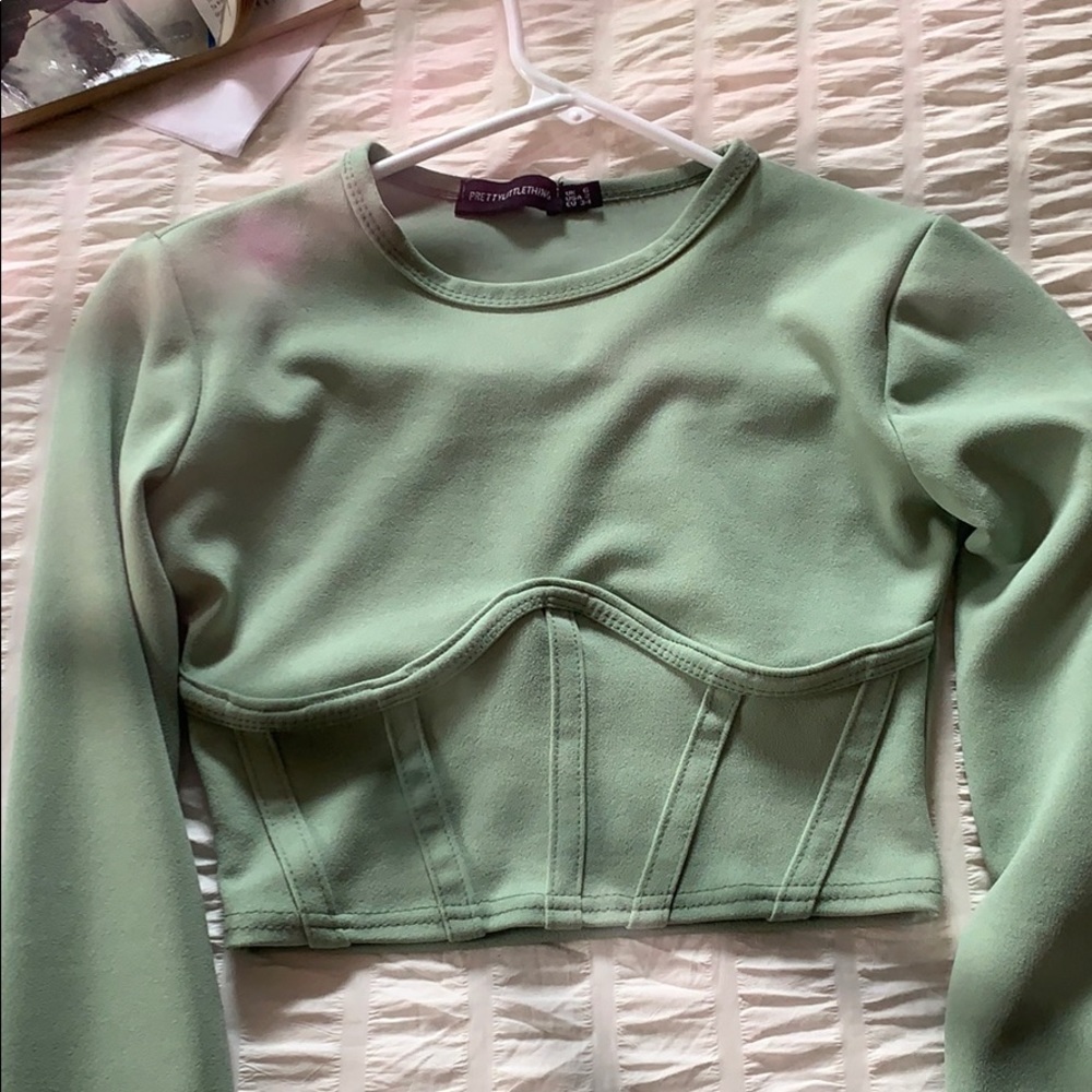 Pretty Little Thing Size 2 Cropped